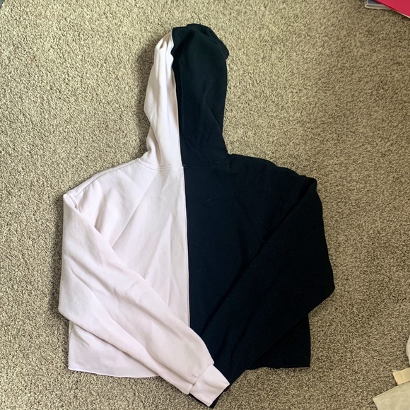 Wild fable cropped hoodie, size small, black and white, super comfy. - Picture 2 of 2